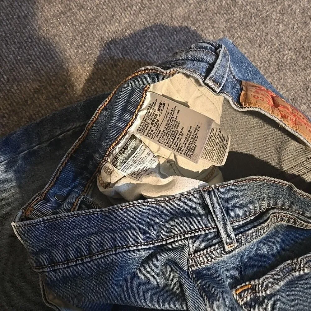 Levis Jeans Mens 34x29 (Fits 32x28) Blue 505 Straight Fit Medium Wash Cotton